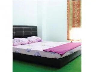 Hotel Spot On 90870 Karim Ct Guest House Malacca