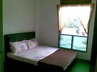 Spot On 90870 Karim Ct Guest House Malacca