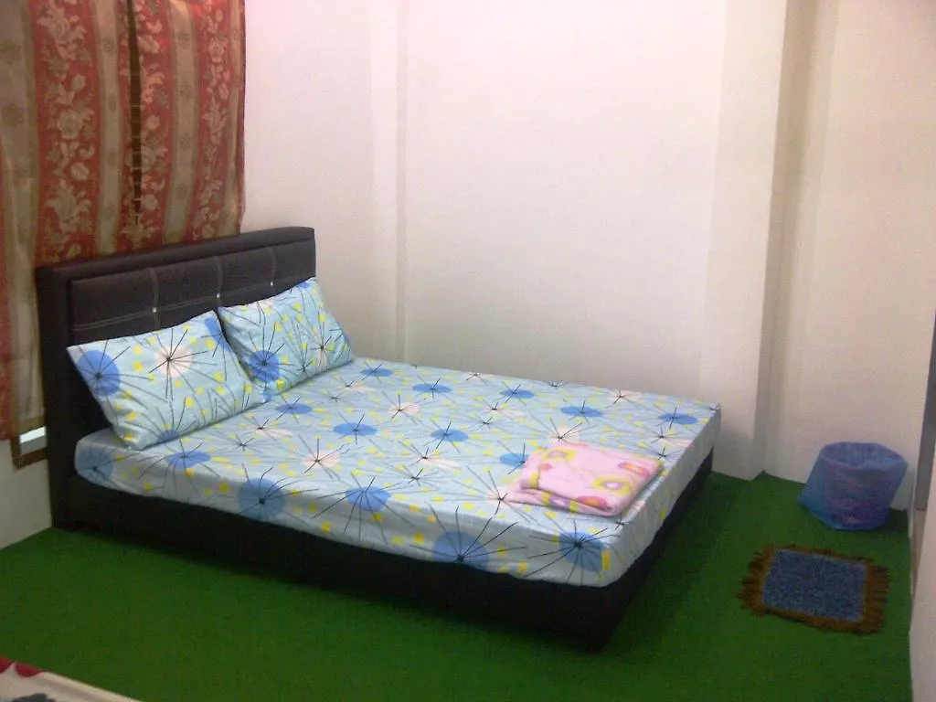 Hotel Spot On 90870 Karim Ct Guest House Malacca