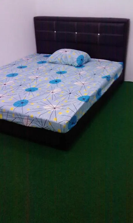 Spot On 90870 Karim Ct Guest House Malacca Hotel