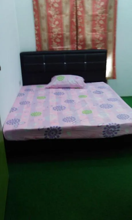 Hotel Spot On 90870 Karim Ct Guest House Malacca