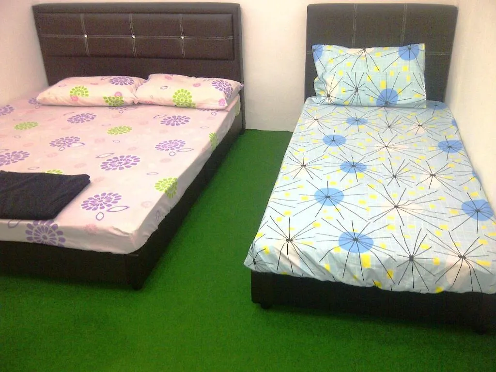 Spot On 90870 Karim Ct Guest House Malacca