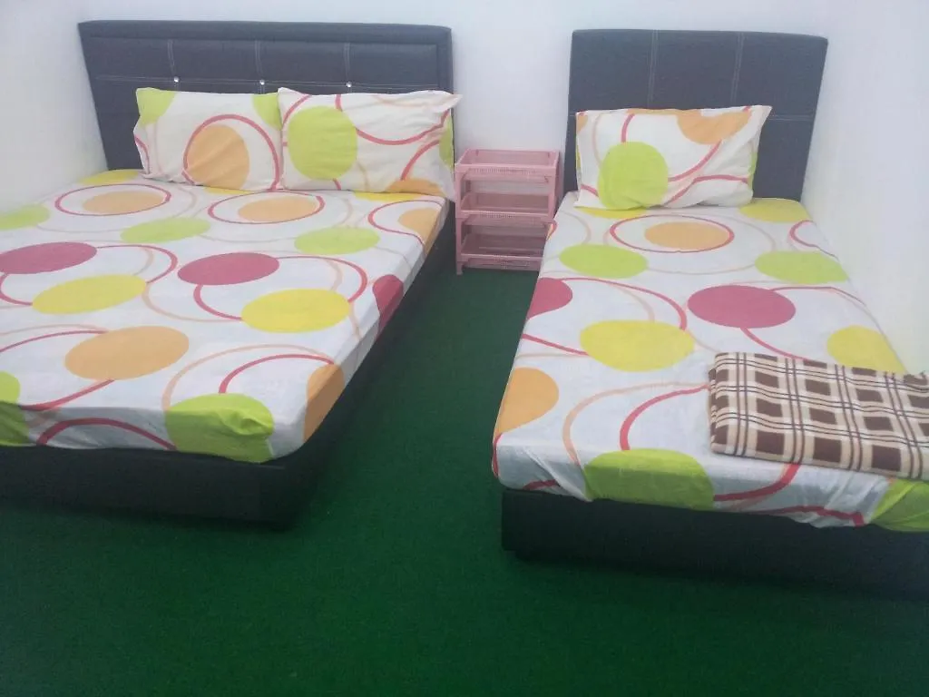 Spot On 90870 Karim Ct Guest House Malacca Hotel