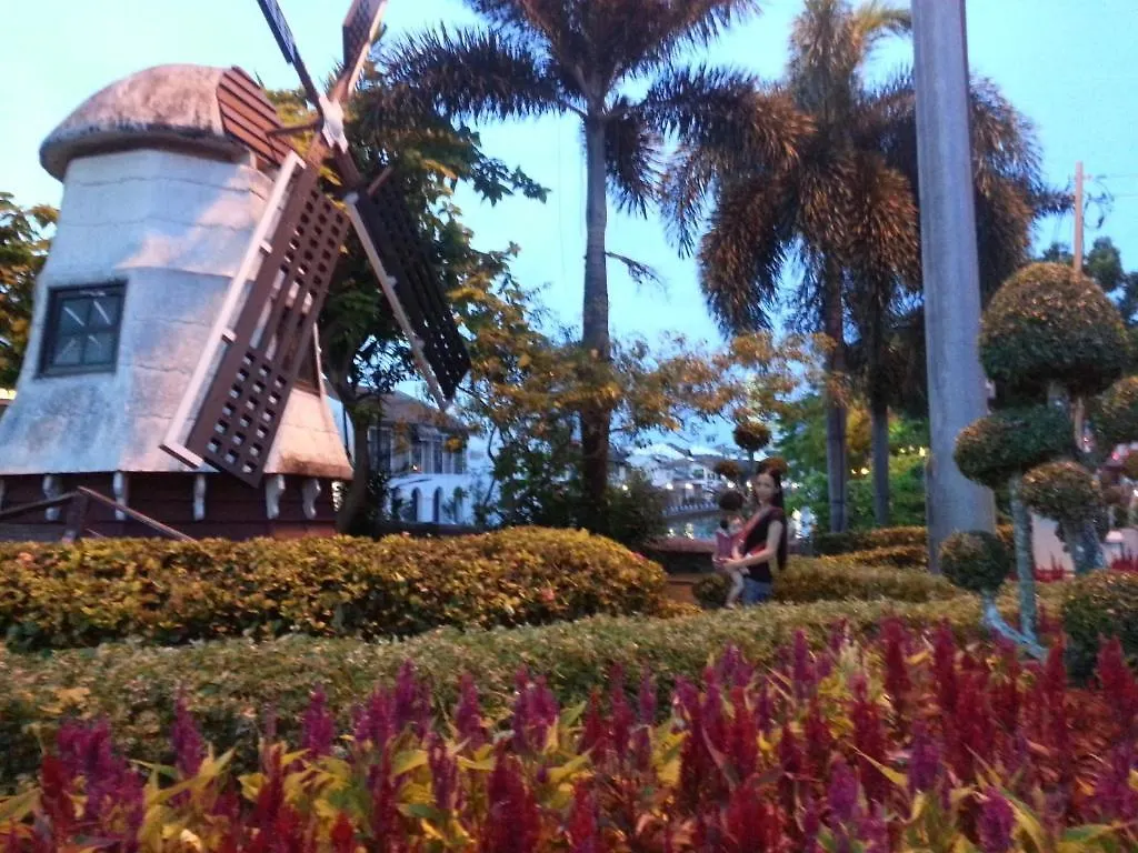Spot On 90870 Karim Ct Guest House Malacca 2*,