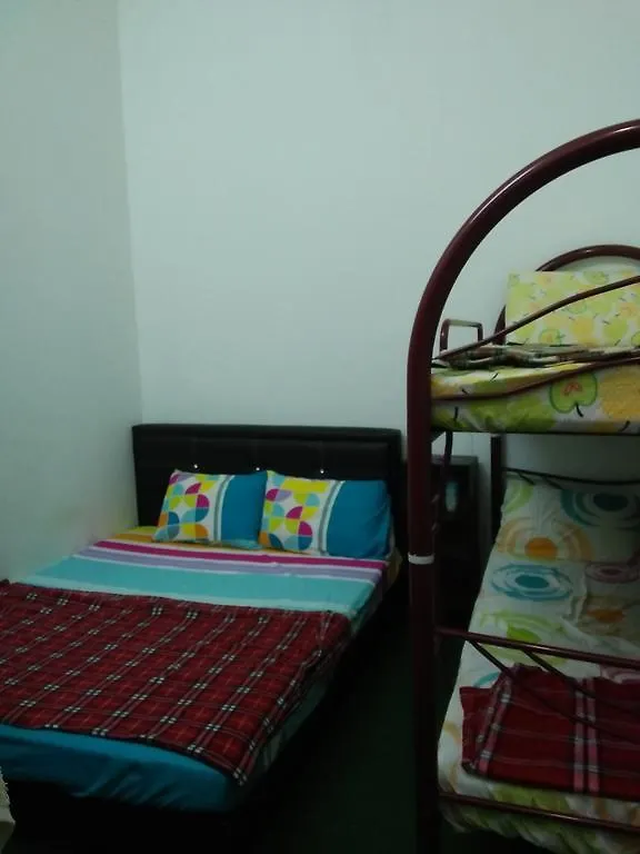 Spot On 90870 Karim Ct Guest House Malacca