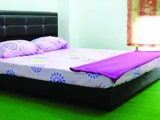 Hotel Spot On 90870 Karim Ct Guest House Malacca
