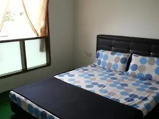 Spot On 90870 Karim Ct Guest House Malacca Malaysia