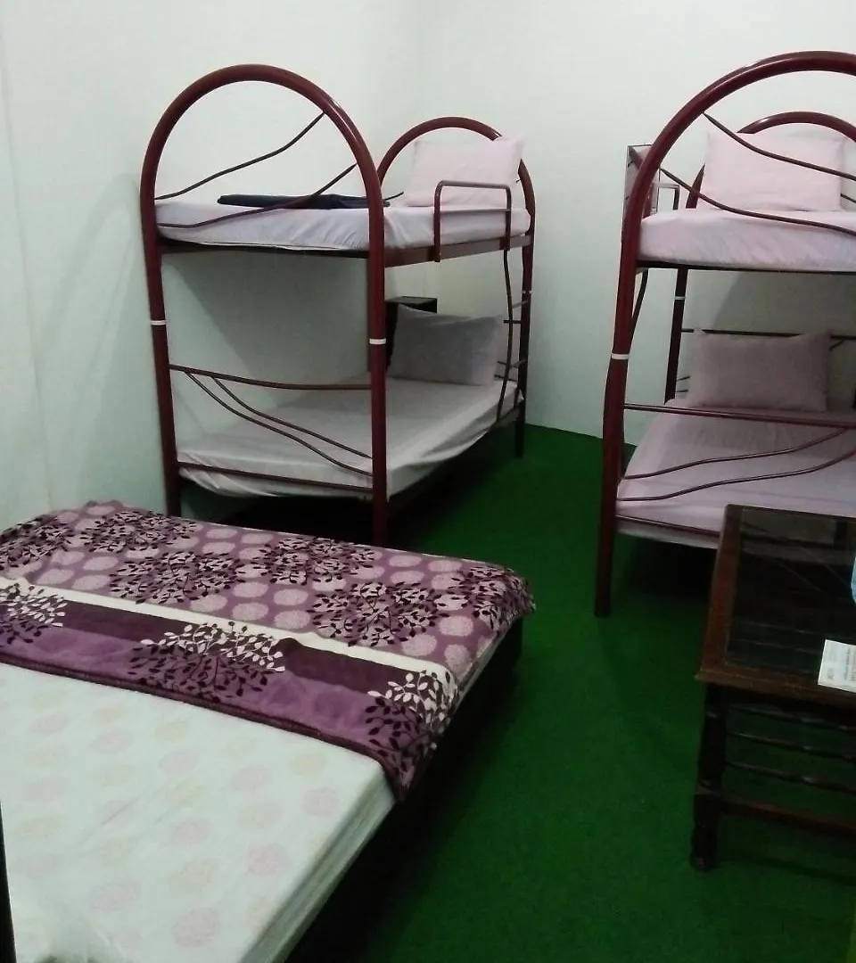 Spot On 90870 Karim Ct Guest House Malacca Hotel